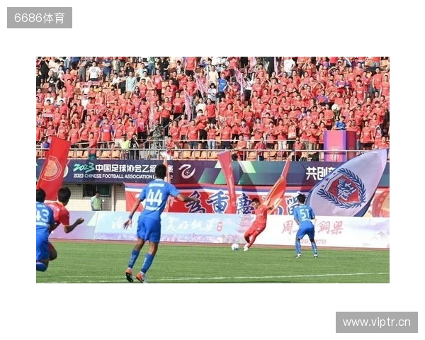 东体：铜梁龙三年三级跳书写“山城”韧性，中超版图重迎重庆红