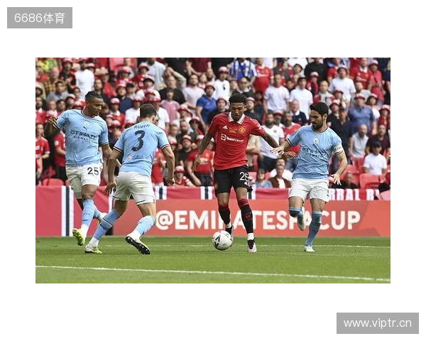 图片报：多特坚决拒绝重新签回桑乔，认为其已经找不回状态