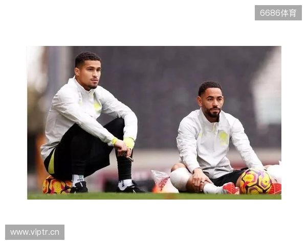 镜报：曼联无法通过付解约金签若昂-戈麦斯，球员梦想去利物浦